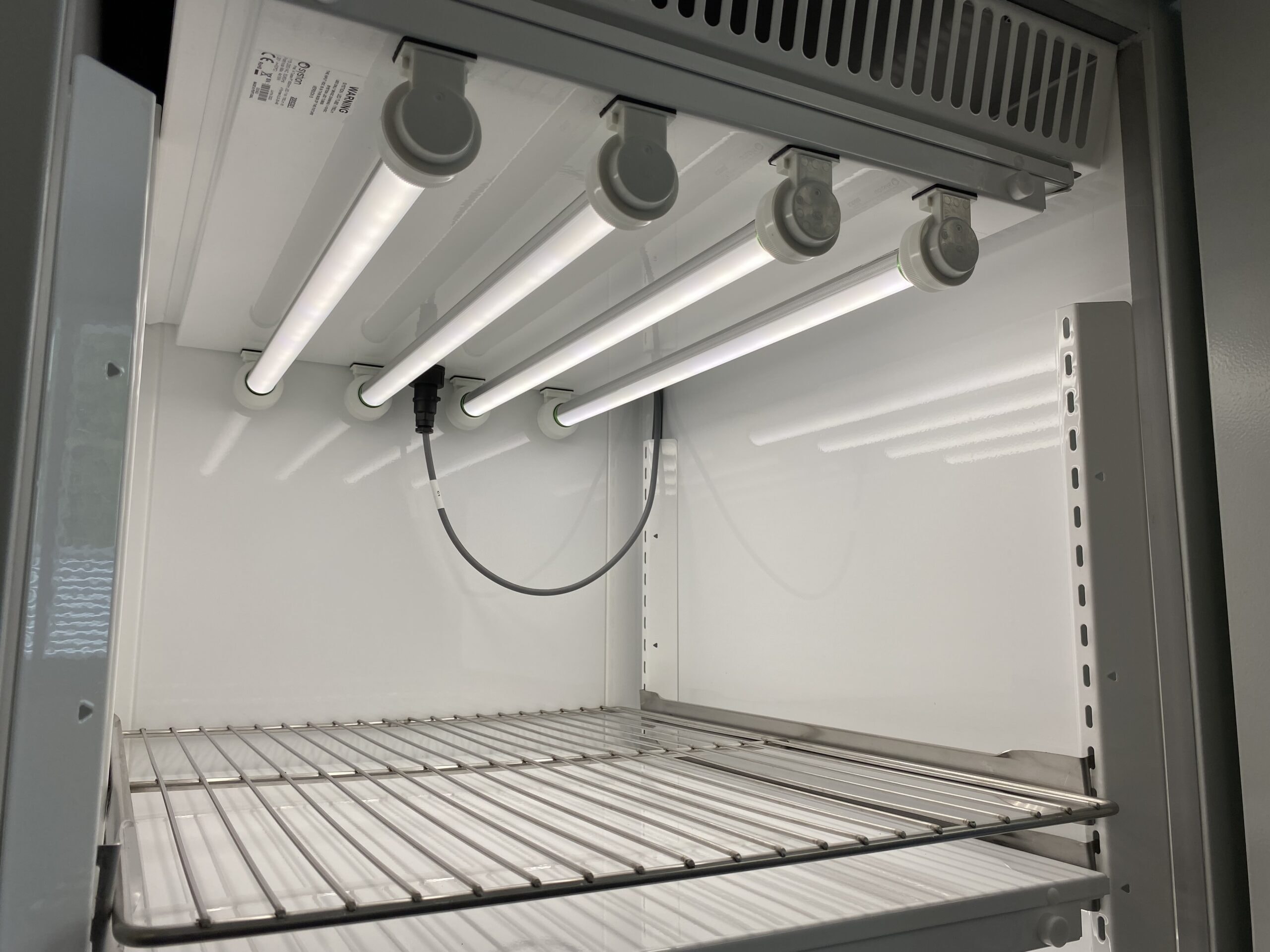 FITOCLIMA 600 & 1200 – Tủ mô phỏng môi trường cho sự phát triển thực vật