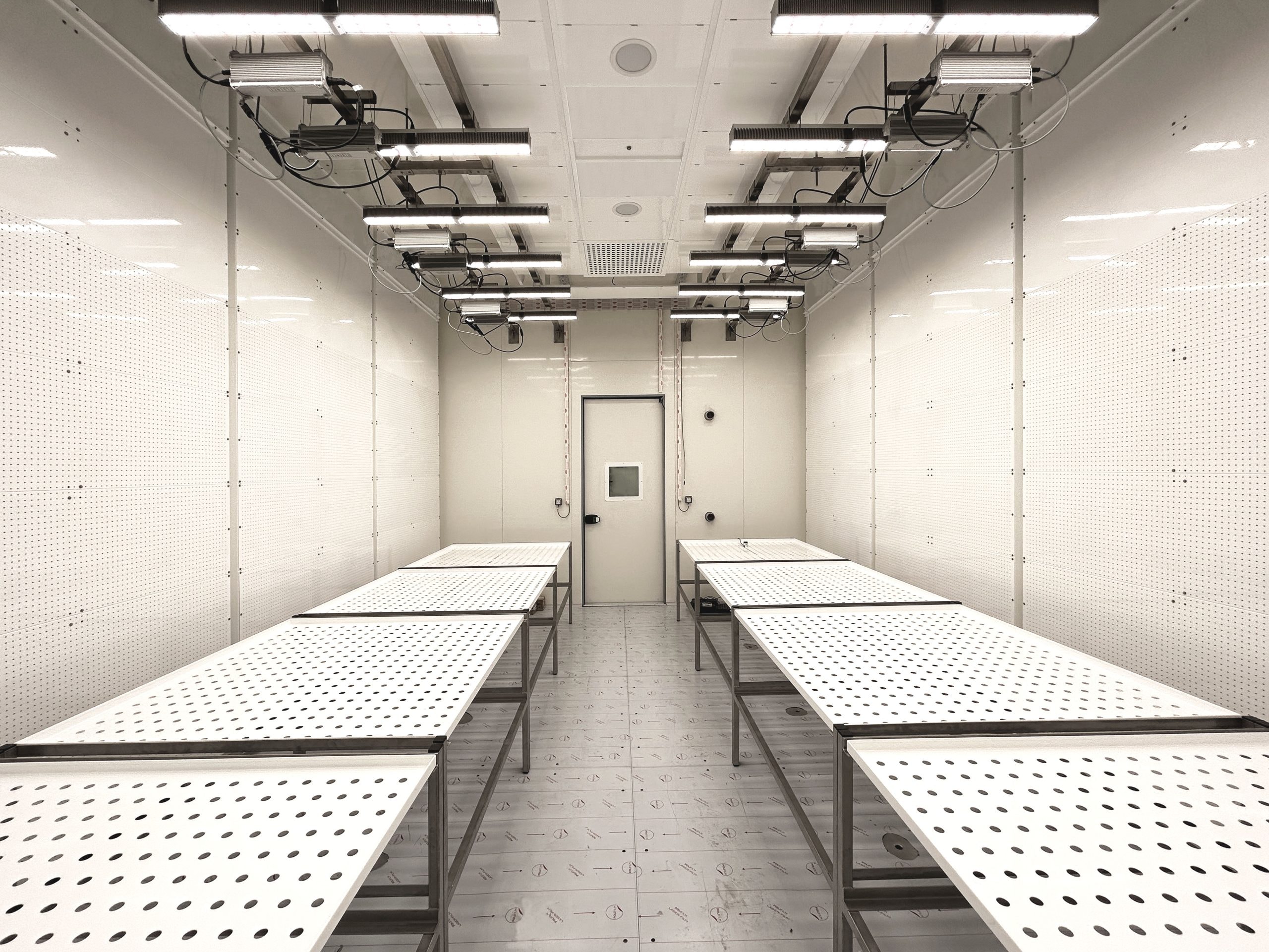 PHÒNG TRỒNG CÂY FITOCLIMA HP “WALK-IN”
